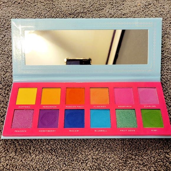 Ace Beaute Slice of Paradise Palette - Picture 7 of 11